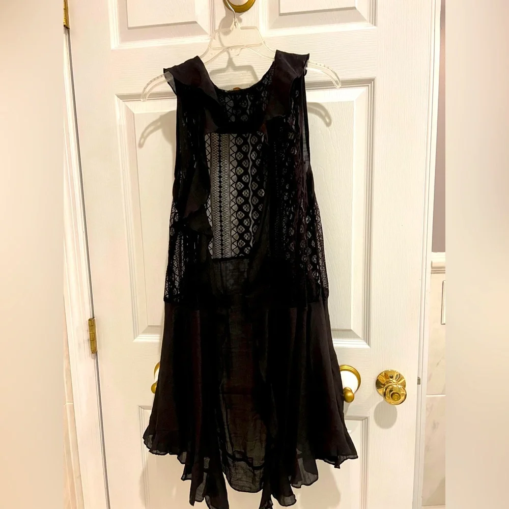 Black Lace long Duster - Picture 1 of 3